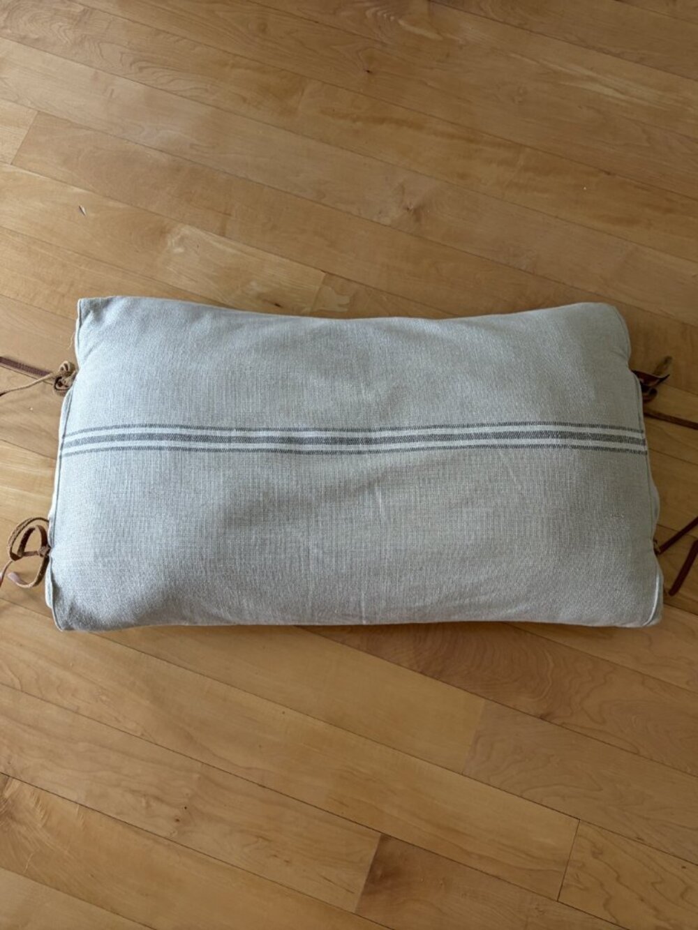 Chunky Linen Throw Accent Pillow
